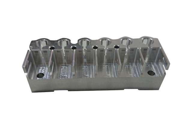 東莞自動化機(jī)械零件加工廠