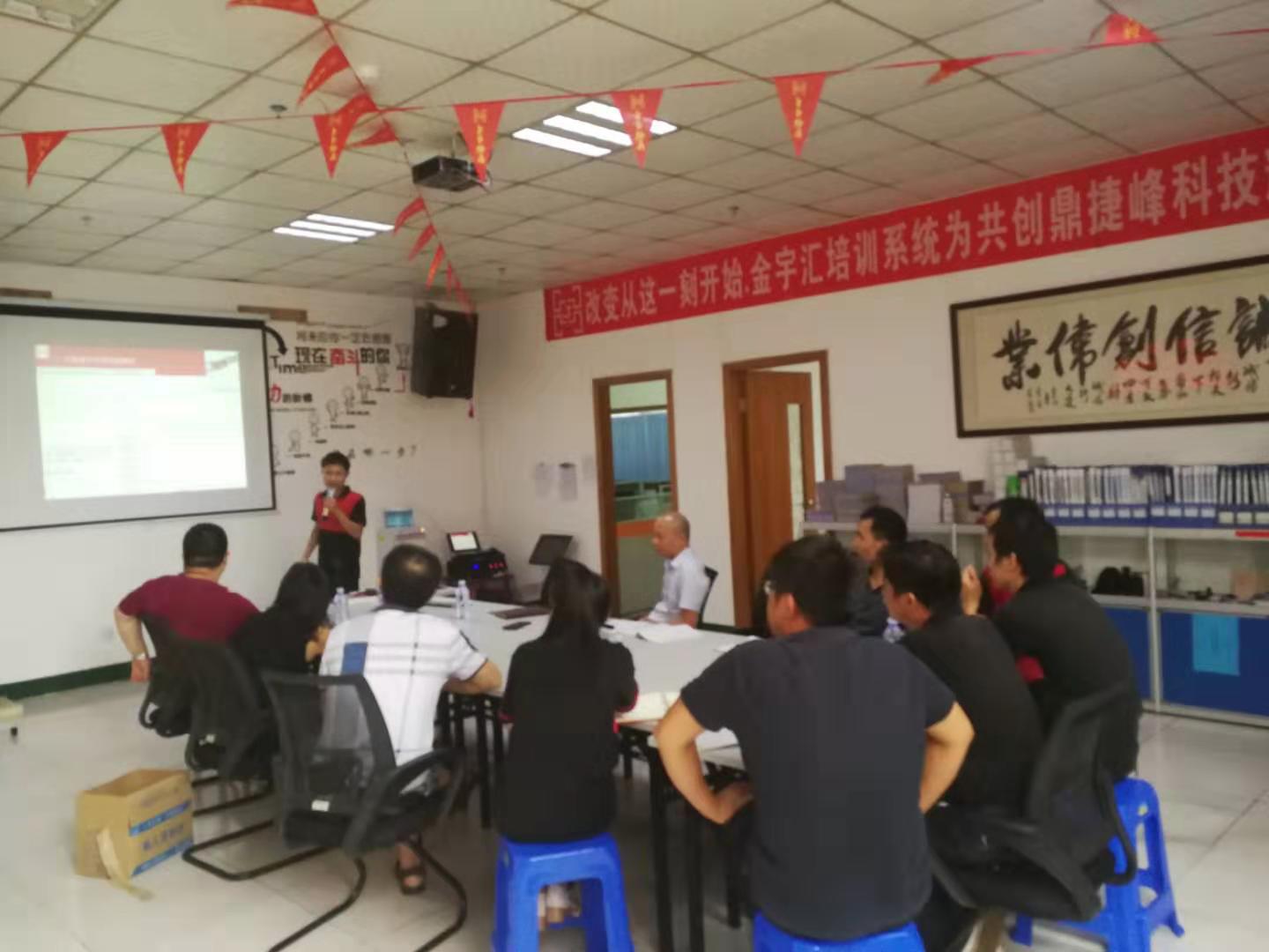 連接器數(shù)控加工零件 連接器數(shù)控加工零件