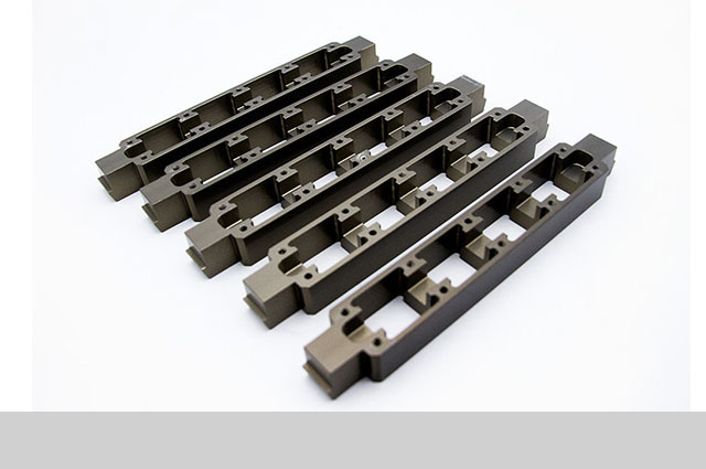 精密機(jī)械零件加工廠—深圳鑫創(chuàng)盟精密機(jī)械有限公司 精密機(jī)械零件加工廠—深圳鑫創(chuàng)盟精密機(jī)械有限公司