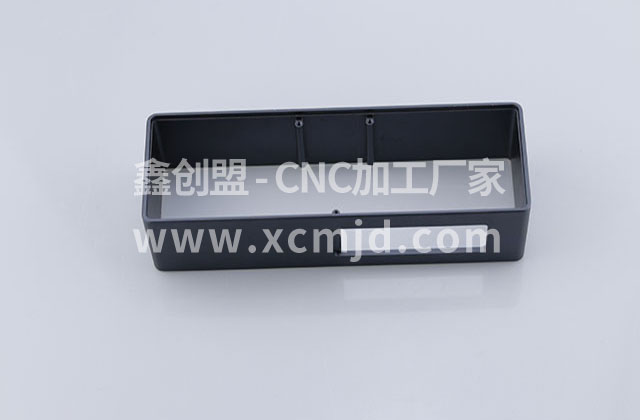 塑膠模具與五金模具的區(qū)別?