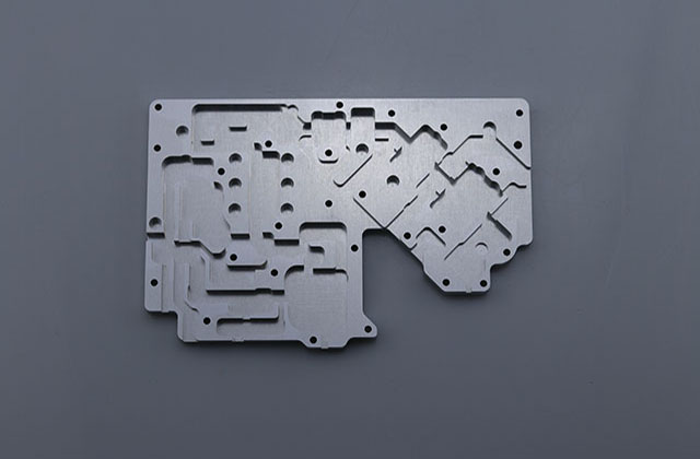 數(shù)控管板零件加工有什么優(yōu)勢？